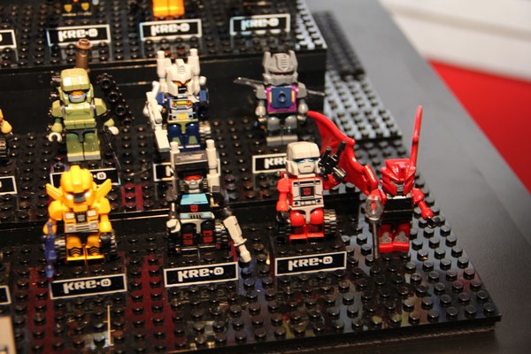 Toy Fair 2013   Transformers Kreon Micro Changers Image  (7 of 31)